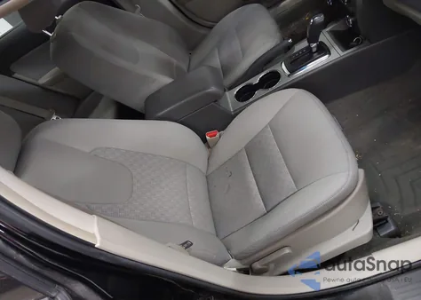 2012 Ford Fusion S z USA, uszkodzony, nr VIN 3FAHP0GA0CR150651